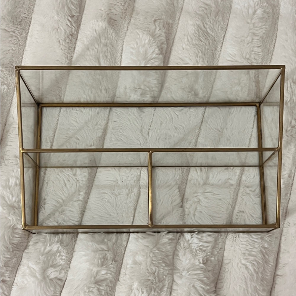 Gold Geometric Orgnaizer